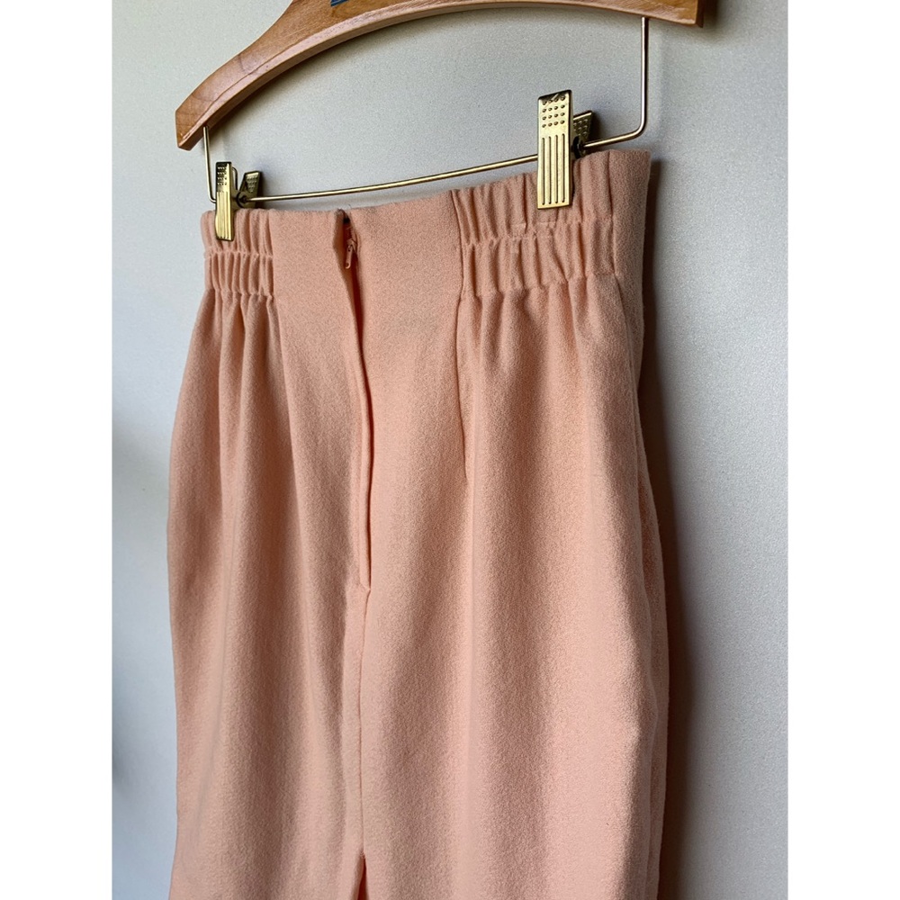 Small, Vintage high waisted peachy pink wool skirt - Picture 6 of 15